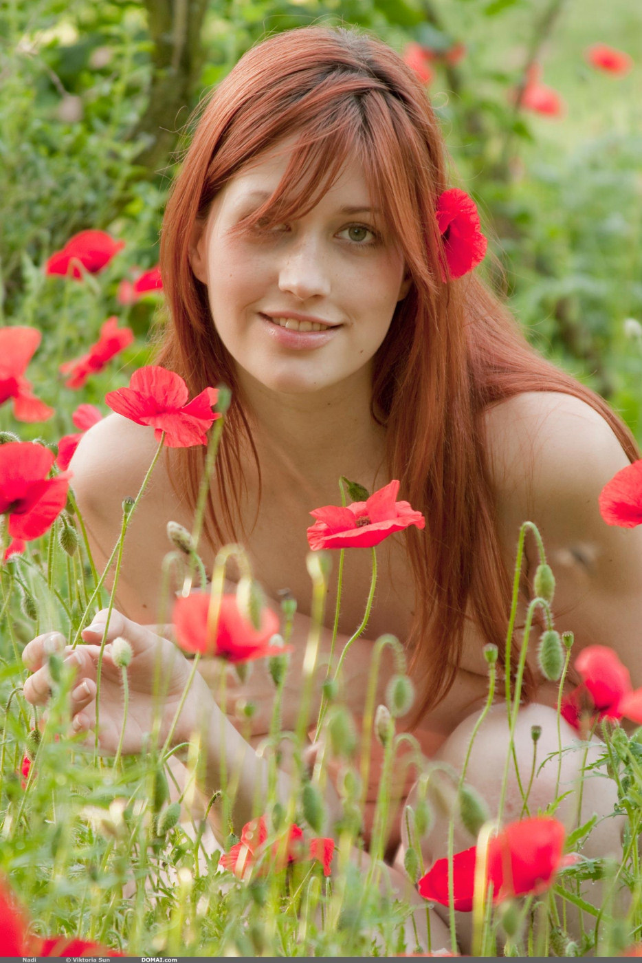 Exciting perfect body nude young tall Nadi is in the field among red flowers - 18-Domai_Nadi-2_Nadi_high_0018 from Domai