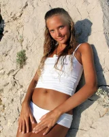 Domai - 09-katyaclover-3-0204