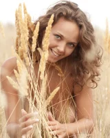 Domai - 15-midge-9412